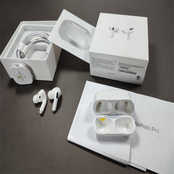 هدفون بلوتوثی مدل AirPodS Pro ایرپاد هدست هندزفری پاوربانک هولدر شارژر ساعت هوشمند